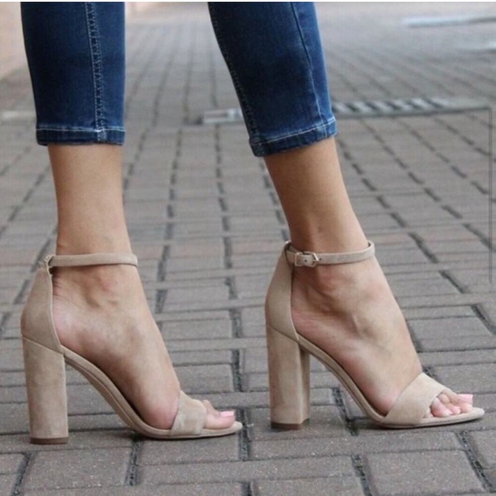 Sam Edelman Yaro Block Heel Sandal in Oatmeal Suede